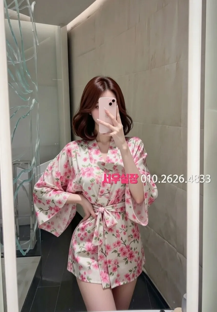 구미 미러룸 프리미엄 라인업 16번 프로필